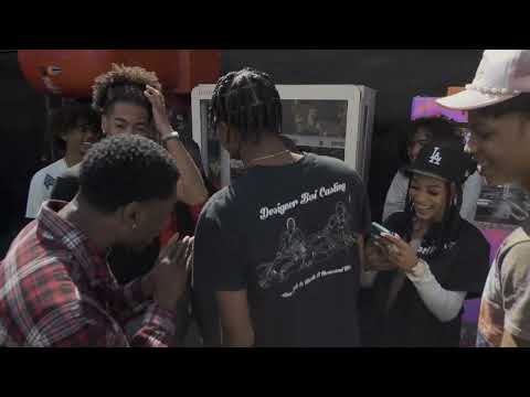 Coi Leray X Desto Dubb Pop Up On Melrose [Shot By @ProdbyTurtle]