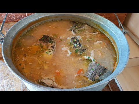 Ciorbă de pește la Mila23, Delta Dunării, la pensiuni agroturistice. Fish soup Mila23, Danube Delta