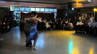 Constanza Vecslir y Claudio Cortejarena en Soho Tango 1