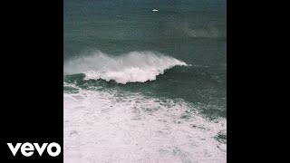 Mallrat - UFO (Official Audio) ft. Allday