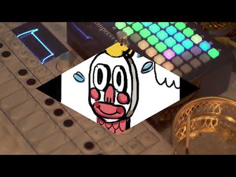 Zoia replaces bandmates, appearing to be a next door's neighbor unwittingly jamming away #jamuary