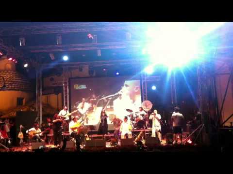 TaranProject "Passa lu mari" Mimmo Cavallaro, Cosimo Papandrea & Davide Van De Sfroos