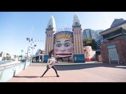 THE LAZYS - Howling Woman