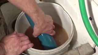 Eisenhaltiges Brunnenwasser am Teich verwenden