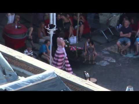 download lagu mp3 mp4 Esther Van Leeuwen, download lagu Esther Van Leeuwen gratis, unduh video klip Esther Van Leeuwen