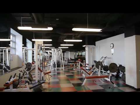 The fitness center at 474 Lake Shore Drive