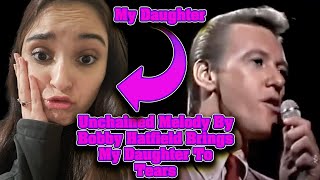 Download lagu Classic Reacts: Father & Daughter's FIRST LISTEN to The Righteous Brothers 'Unchained Melody' mp3 Download lagu Classic Reacts: Father & Daughter's FIRST LISTEN to The Righteous Brothers 'Unchained Melody' mp3