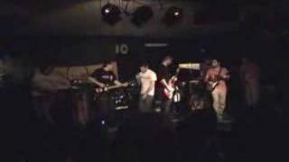 Pelados en vivo - "Diferente" - Caetano