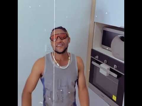 Senior - Hood (Freestyle)