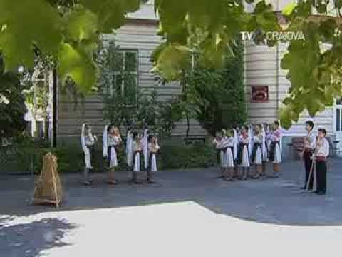 Ansamblul Folcloric"Cununita"Craiova