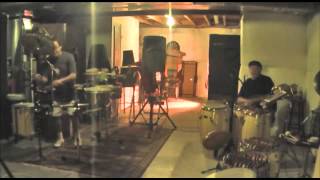 Playing to a Jurassic 5 cover of Canto De Ossanha