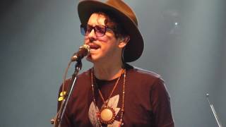 Una flor - LISANDRO ARISTIMUÑO - Córdoba 2017