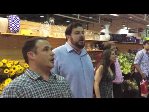 "The Gondoliers" FLASH MOB - Central Market