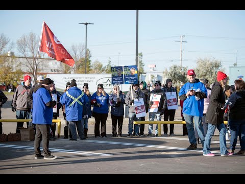 download lagu mp3 mp4 Unifor Strike, download lagu Unifor Strike gratis, unduh video klip Unifor Strike