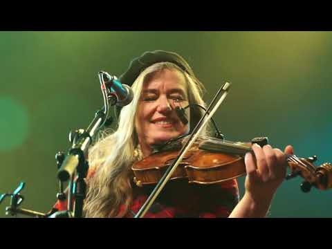 Wide Range  - Far Away - LIVE @ Wellenbrecher Festival