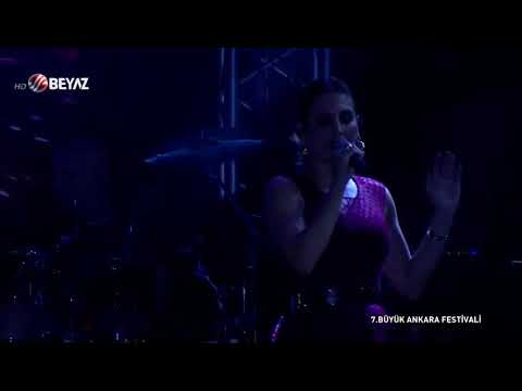 Funda Arar - Hafıza  (Canlı \ 7. Büyük Ankara Festivali)