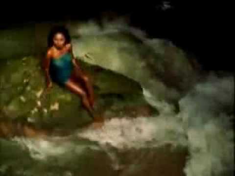 New Clip 2010 Sizzla feat 2pac Bounty Killer Foxy Brown.Fly with me.