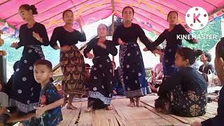 Download lagu ini yang Nami nya jaipong budaya Sunda suku adat baduy jangan lupa ya tongton di YouTube mp3 Download lagu ini yang Nami nya jaipong budaya Sunda suku adat baduy jangan lupa ya tongton di YouTube mp3