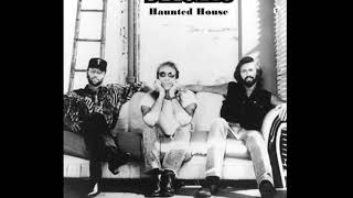 Bee Gees - Haunted House (TRADUZIDO EM PORTUGUÊS)