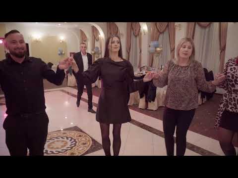 CLAUDIA NITU & FORMATIA TREND - OMUL BUN STIE SA DUCA & COLAJ HORE MISCATE LIVE 2026