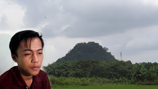Download lagu Warga: Saya Pernah Melihat Ular Penunggu Gunung Nyungcung Itu di Situ Probo mp3