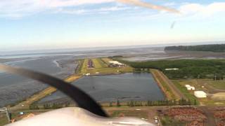 preview picture of video 'Landing at KHQM runway 24'