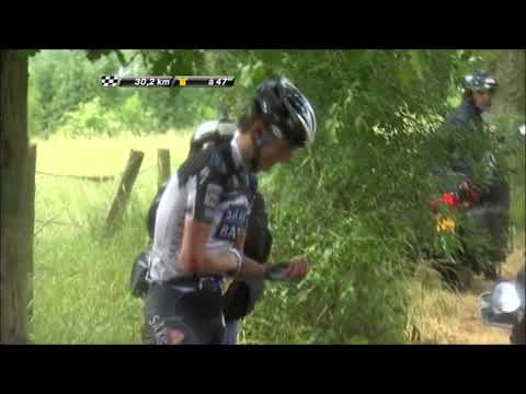 Tour de France 2010 - Stage 2 - Cancellara plays boss on the wet roads (Andy Schleck crashes)