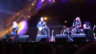 Born to Run  The Waifs