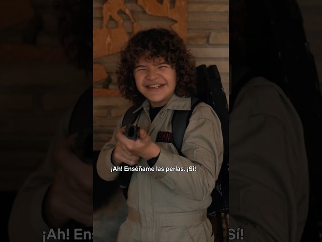 Vídeo relacionado con Funidelia | Disfraz de animadora Hawkins Stranger Things 4 mujer Netflix, Once (Eleven) - Disfraz para adultos y divertidos accesorios para Fiestas, Carnaval y Halloween - Talla L - Verde