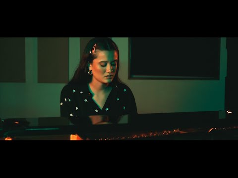 Joaquina   No Me Doy Por Vencido (cover)