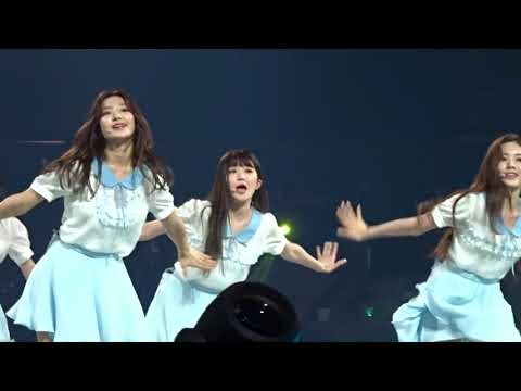 2018.08.12 KCON LA Concert - fromis_9 - Glass Shoes (Fancam)