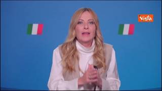 Meloni su dl scuola: «Classi equilibrate favoriscono l'integrazione, fiera del provvedimento»