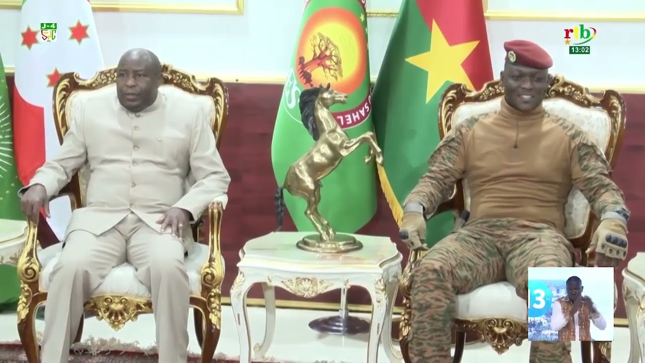 le Président en exercice de l’UA a effectué une visite diplomatique et de terrain au Burkina Faso
