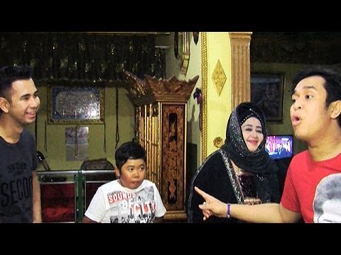 Kehebohan Olga Syahputra dan Para Sahabatnya di Rumah Umi Zubaidah - Intens