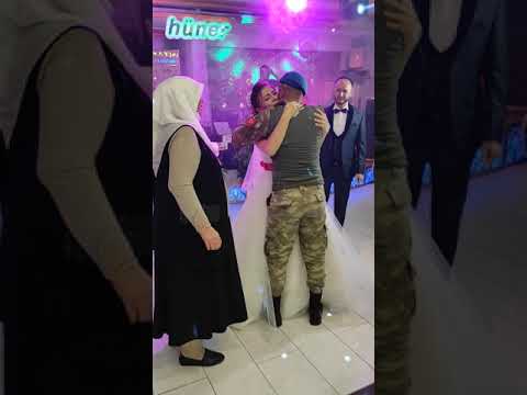 Komando askerimizin ablasina yaptığı düğün sürprizi