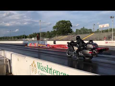 Honda goldwing 1/4 mile