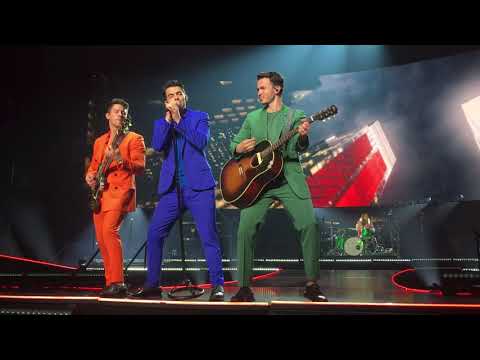 download lagu mp3 mp4 Jonas Brothers Tour 2019 Albany Ny, download lagu Jonas Brothers Tour 2019 Albany Ny gratis, unduh video klip Jonas Brothers Tour 2019 Albany Ny