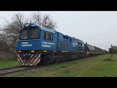 [8K] Tren cargado de NCA con la CRRC Qishuyan CDD-5A1 9447 pasando por Marcos Juárez!!!!!!