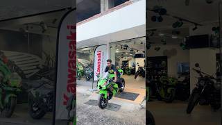 Download lagu New Kawasaki Ninja ZX10R Delivery 😍🔥 #shorts #zx10r #sumonstunts mp3