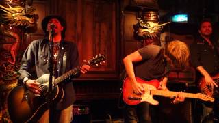 Micky &amp; The Motorcars - Nobody&#39;s Girl (Reckless Kelly)