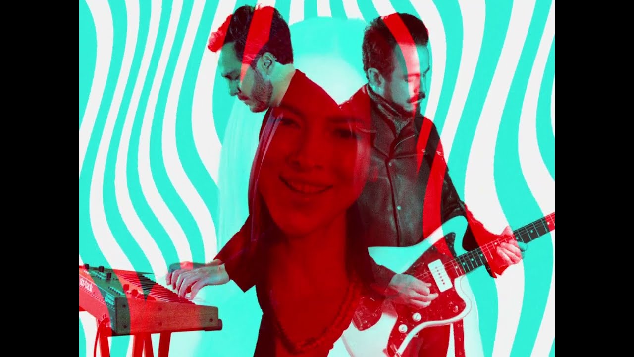 Motel, Paty Cantú — En El Alma