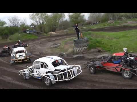 2022.04.24 Roncs 2000 alatti kategória,2.futam