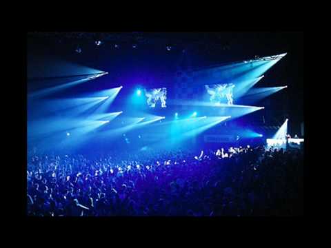 Crypsis feat Sasha F. - Get Hit