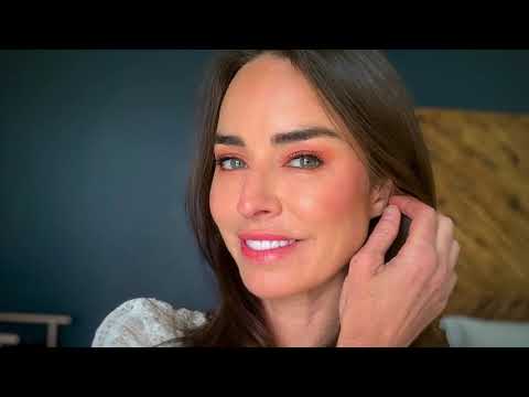 Clarins Atsparus vandeniui Long Lasting Akių apvadas Pieštukas, 0.29 g video
