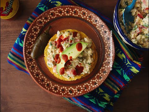 Mexican Tuna Salad (Made with Chickpeas and Dairy-Free) #mexicantunasalad