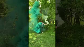 Download lagu Smoke Effect Smoke Bombs vs. Shutter Bombs - Smoke Bomb Comparison Video mp3 Download lagu Smoke Effect Smoke Bombs vs. Shutter Bombs - Smoke Bomb Comparison Video mp3