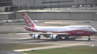 preview picture of video '747-8 Intercontinental First Flight Landing at Boeing Field'
