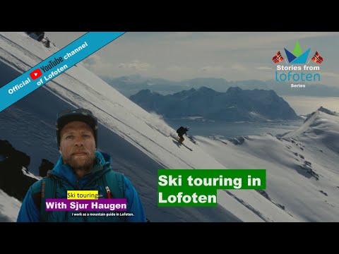 Ski touring in Lofoten