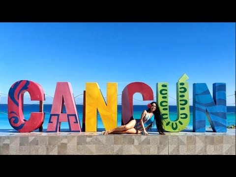 CANCUN praia com LETRAS GIGANTES, México.