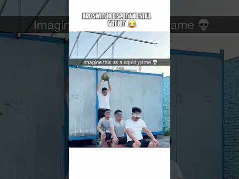 Hilarious Blindfolded Chaos: 3 Guys vs the Paint Bomb Pendulum! 🎨💥 #funny #hilarious #squidgame